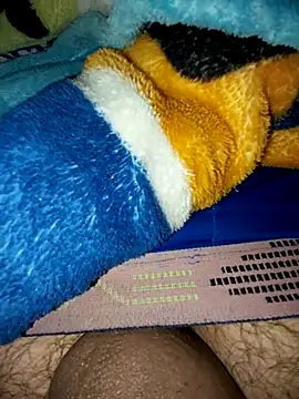 Snapshot of slawlargo01 chatting on March 2026 08:10:02 AM slawlargo01 online show from March 2026 08:10:02 AM