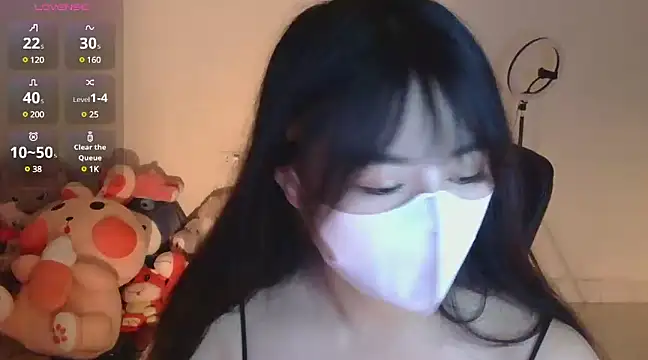 Snapshot of TimmyZi chatting on January 2025 02:46:01 PM TimmyZi online show from January 2025 02:46:01 PM