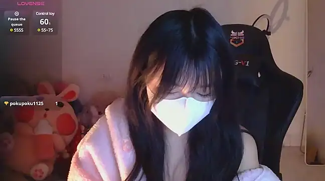 Snapshot of TimmyZi chatting on January 2025 09:35:01 AM TimmyZi online show from January 2025 09:35:01 AM