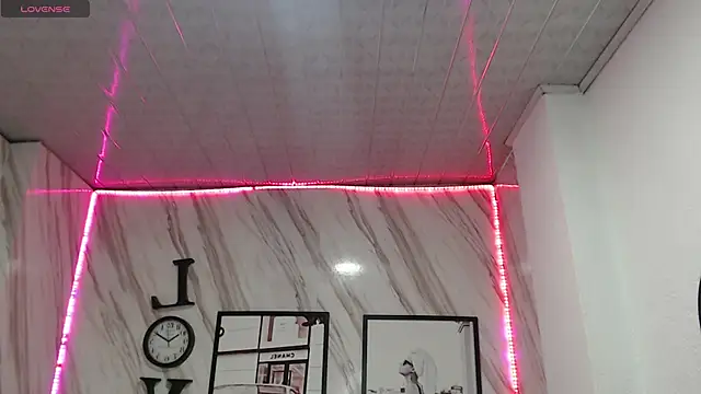  samantha b online show from January 2025 12:45:02 PM