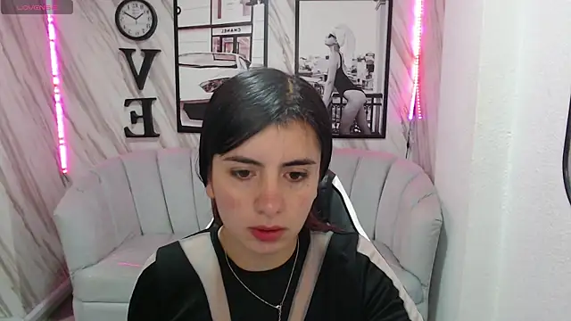  samantha b online show from January 2025 12:39:02 PM