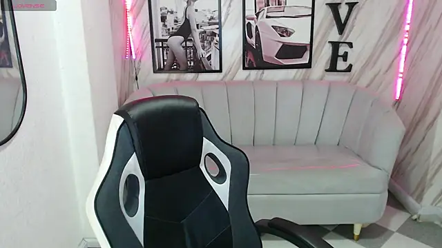  samantha b online show from January 2025 12:52:01 PM