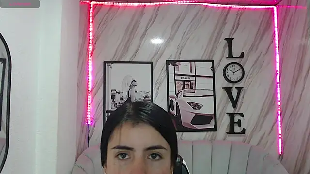  samantha b online show from January 2025 12:51:02 PM