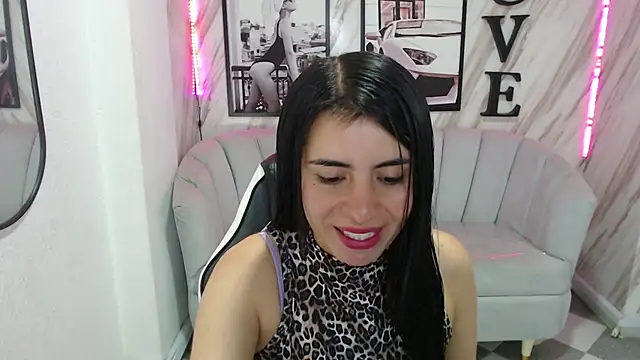  samantha b online show from February 2025 12:57:02 PM