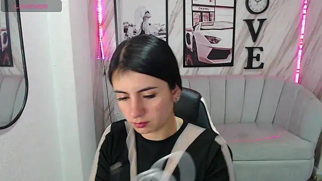  samantha b online show from March 2025 12:52:02 PM