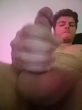 Snapshot of majinm83 chatting on March 2026 08:07:01 AM majinm83 online show from March 2026 08:07:01 AM