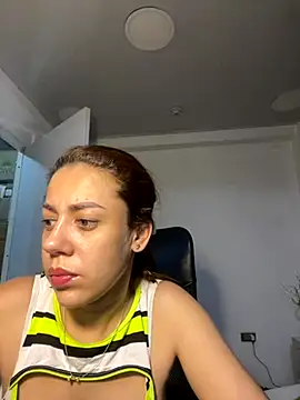 AnnbellaRosse online show from September 2025 04:12:01 PM