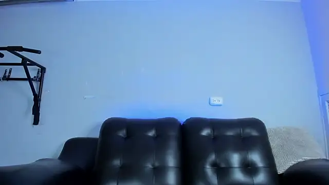 Snapshot of Rob_saenz_ chatting on January 2025 12:37:02 PM Rob saenz online show from January 2025 12:37:02 PM