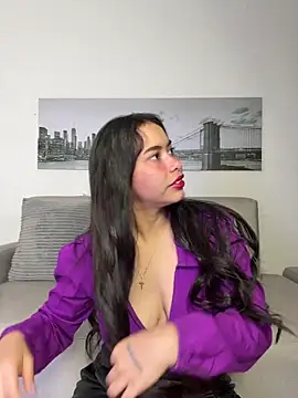SophieRoyals online show from May 2026 12:10:02 PM