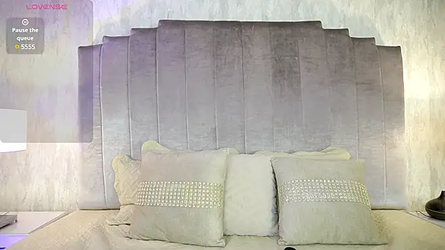 Snapshot of ashlyestone chatting on January 2025 02:50:02 AM ashlyestone online show from January 2025 02:50:02 AM