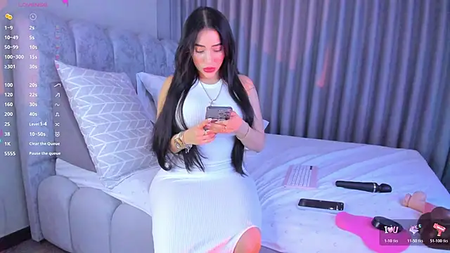 ashlyestone online show from March 2026 02:17:01 AM