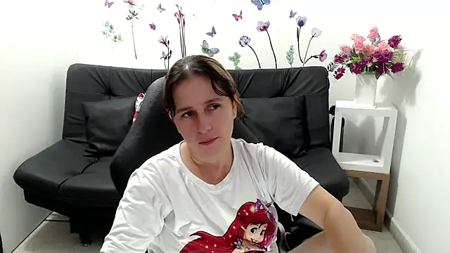 victoria jones online show from May 2026 12:21:01 PM