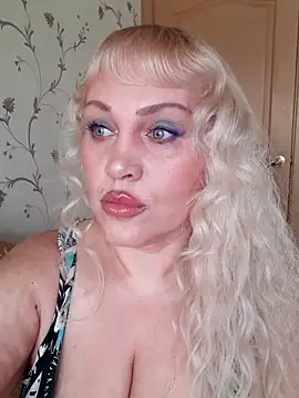 Snapshot of IsabellaBoni chatting on March 2026 07:03:02 AM IsabellaBoni online show from March 2026 07:03:02 AM