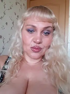 Snapshot of IsabellaBoni chatting on March 2026 07:12:02 AM IsabellaBoni online show from March 2026 07:12:02 AM