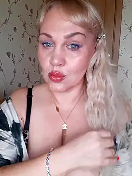 Snapshot of IsabellaBoni chatting on March 2026 06:30:01 AM IsabellaBoni online show from March 2026 06:30:01 AM