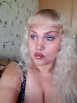 Snapshot of IsabellaBoni chatting on April 2026 06:49:01 AM IsabellaBoni online show from April 2026 06:49:01 AM