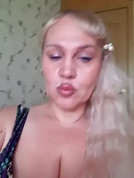 Snapshot of IsabellaBoni chatting on May 2026 07:15:01 AM IsabellaBoni online show from May 2026 07:15:01 AM