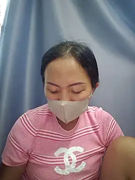 Snapshot of Baby-sexytits18 chatting on October 2025 01:23:01 AM Baby-sexytits18 online show from October 2025 01:23:01 AM