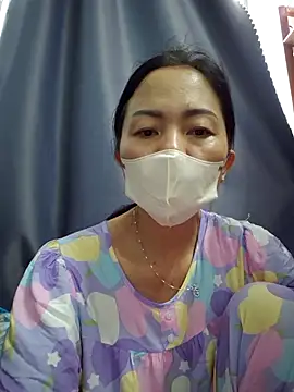 Snapshot of Baby-sexytits18 chatting on October 2025 11:46:02 PM Baby-sexytits18 online show from October 2025 11:46:02 PM