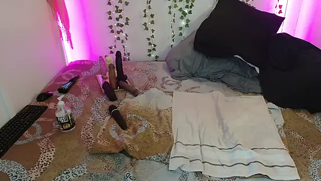 Cataleyaloca online show from April 2026 03:16:02 PM
