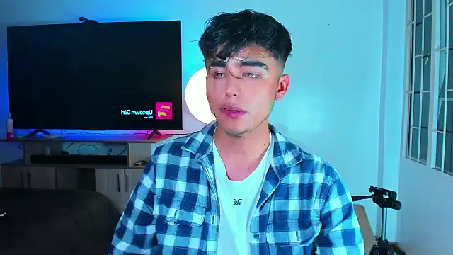 Snapshot of shawn__sanderson1 chatting on October 2025 09:48:01 PM shawn sanderson1 online show from October 2025 09:48:01 PM