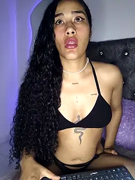 Snapshot of jaderossxx chatting on February 2026 03:05:01 AM jaderossxx online show from February 2026 03:05:01 AM