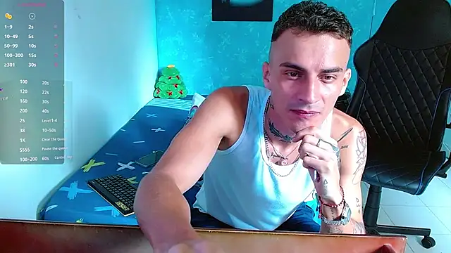 bray hotboy777 online show from December 2024 04:38:02 PM