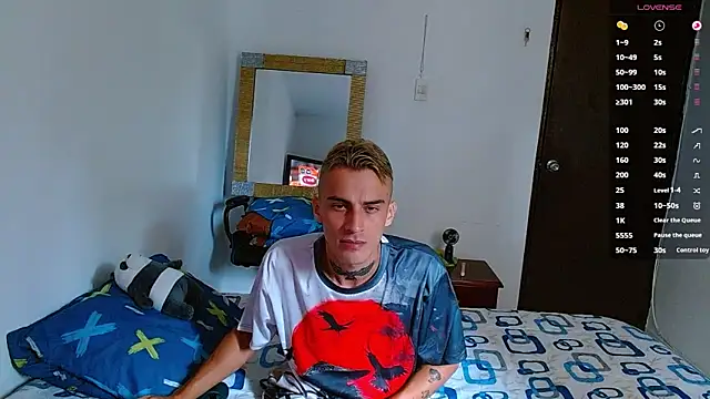 bray hotboy777 online show from November 2025 07:10:01 PM