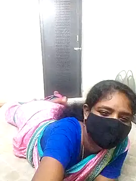Snapshot of Tamil--Rani chatting on December 2024 07:32:01 PM Tamil--Rani online show from December 2024 07:32:01 PM
