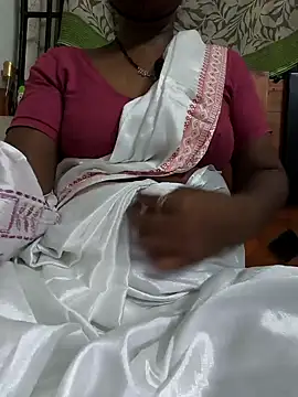 Snapshot of Tamil--Rani chatting on February 2025 04:47:01 PM Tamil--Rani online show from February 2025 04:47:01 PM