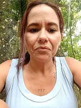 Snapshot of Magica_lorena chatting on February 2025 05:39:02 PM Magica lorena online show from February 2025 05:39:02 PM