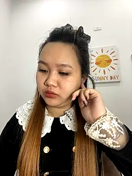 Odette68 online show from November 2025 01:11:01 AM