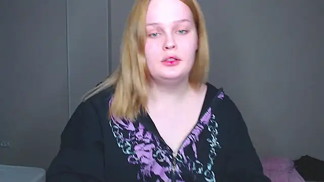 rozzhaos8 online show from February 2025 08:15:02 PM