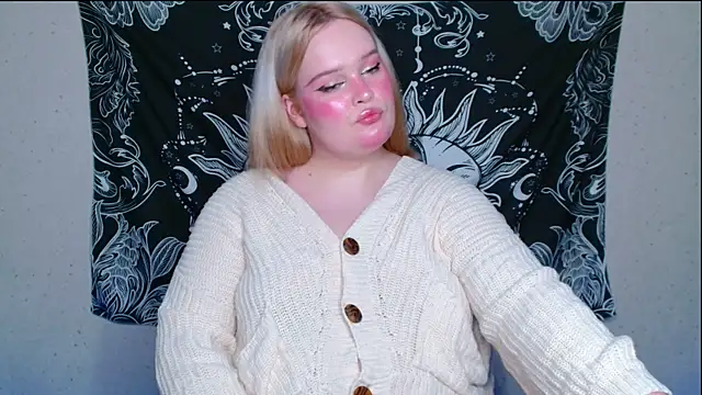 Snapshot of rozzhaos8 chatting on March 2026 02:28:01 AM rozzhaos8 online show from March 2026 02:28:01 AM