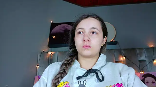 Snapshot of AmbarHills_1 chatting on November 2025 11:22:02 AM AmbarHills 1 online show from November 2025 11:22:02 AM