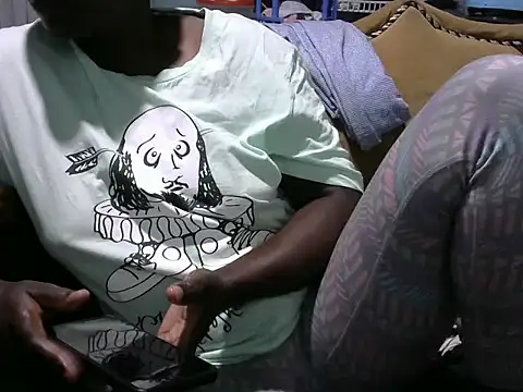 Snapshot of sweet_gal01 chatting on November 2025 08:41:01 PM sweet gal01 online show from November 2025 08:41:01 PM