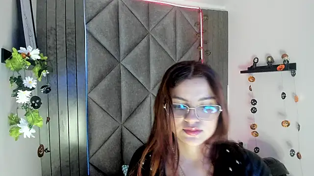 Snapshot of AbbyWathson chatting on October 2025 08:20:01 PM AbbyWathson online show from October 2025 08:20:01 PM