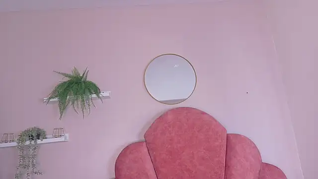 Snapshot of AbbyWathson chatting on November 2025 07:35:02 PM AbbyWathson online show from November 2025 07:35:02 PM