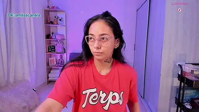 Aleja24Evans online show from December 2025 02:16:02 AM