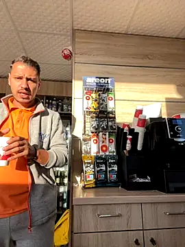 Snapshot of baramadalin chatting on September 2025 04:59:02 AM baramadalin online show from September 2025 04:59:02 AM