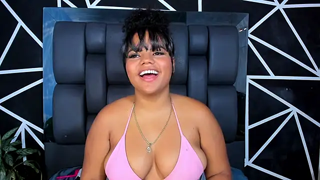 Adams Cloe online show from March 2025 04:20:01 PM