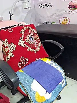 Swet-Love1 online show from December 2024 06:11:02 AM