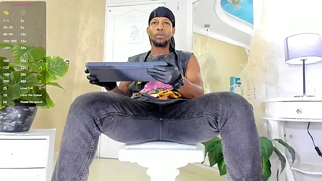 RicoBrown777  online show from May 2026 04:06:02 AM