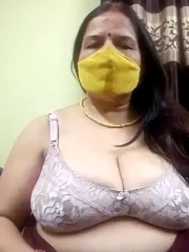 Snapshot of IndianAngle chatting on March 2026 08:15:02 PM IndianAngle online show from March 2026 08:15:02 PM