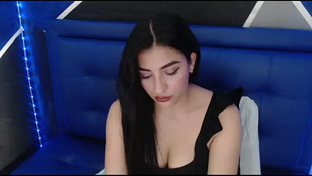 cherry modelx  online show from October 2025 09:24:01 PM