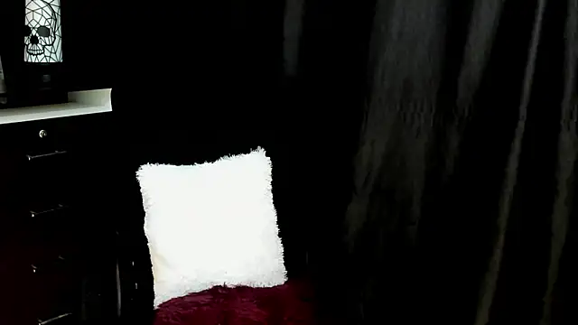 Snapshot of nasty_katty_ chatting on January 2025 11:51:01 PM nasty katty online show from January 2025 11:51:01 PM