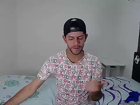 Snapshot of dirty_boy_horny chatting on November 2025 09:58:01 PM dirty boy horny online show from November 2025 09:58:01 PM