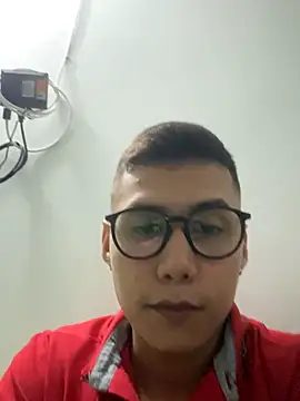 Abercend online show from October 2025 03:06:02 AM