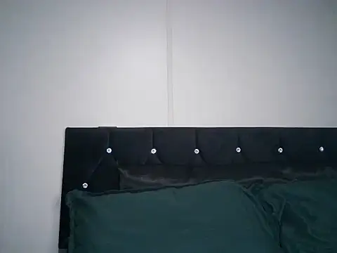 Nyxie Chaos online show from April 2026 02:01:02 PM