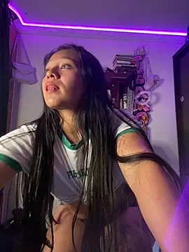 Snapshot of iam_valery chatting on September 2025 03:18:02 AM iam valery online show from September 2025 03:18:02 AM